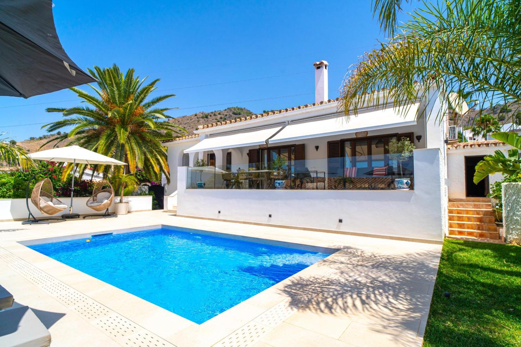 Villa Grand Pool Terrace By Casasol Nerja
